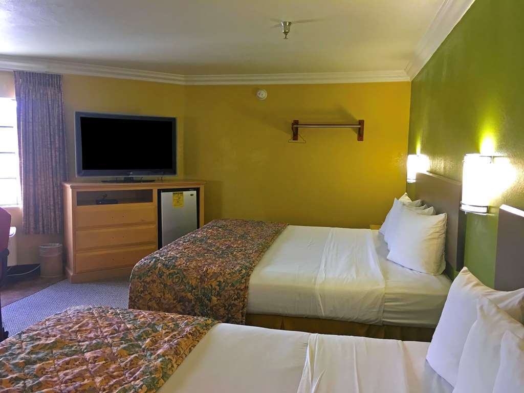 Lax Stadium Inn Lennox Luaran gambar