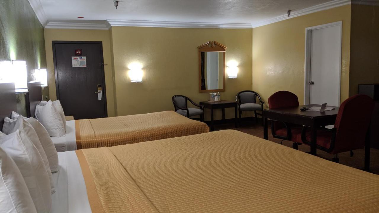 Lax Stadium Inn Lennox Luaran gambar